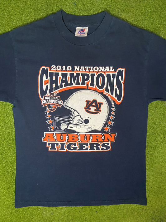 2010 Auburn Tigers - National Champions - Vintage College T Shirt (Medium) - Gametime Vintage