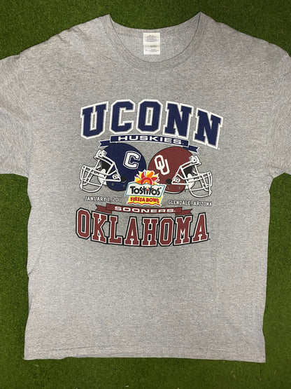 2011 UConn Huskies - Tostitos Fiesta Bowl - Vintage College T-Shirt (Large)