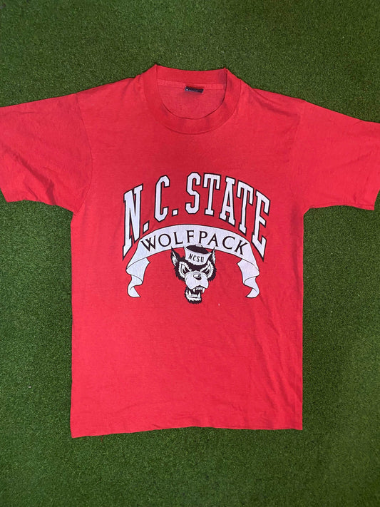 80s N.C. State Wolfpack - Vintage College Tee Shirt (Medium) Gametime Vintage