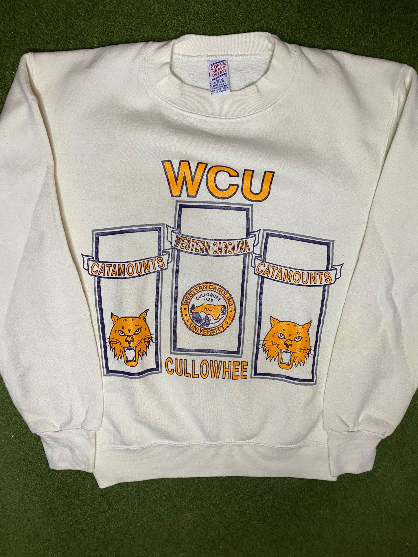 80s WCU Catamounts - Vintage University Sweatshirt (Medium) 