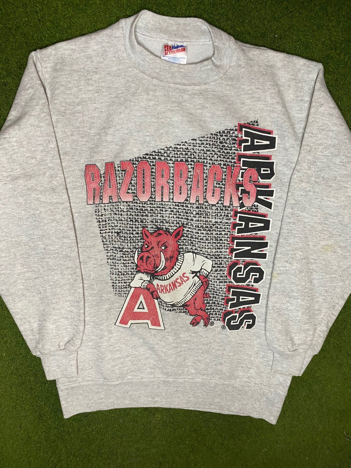 90s Arkansas Razorbacks - Vintage College Sweatshirt (Medium) Gametime Vintage