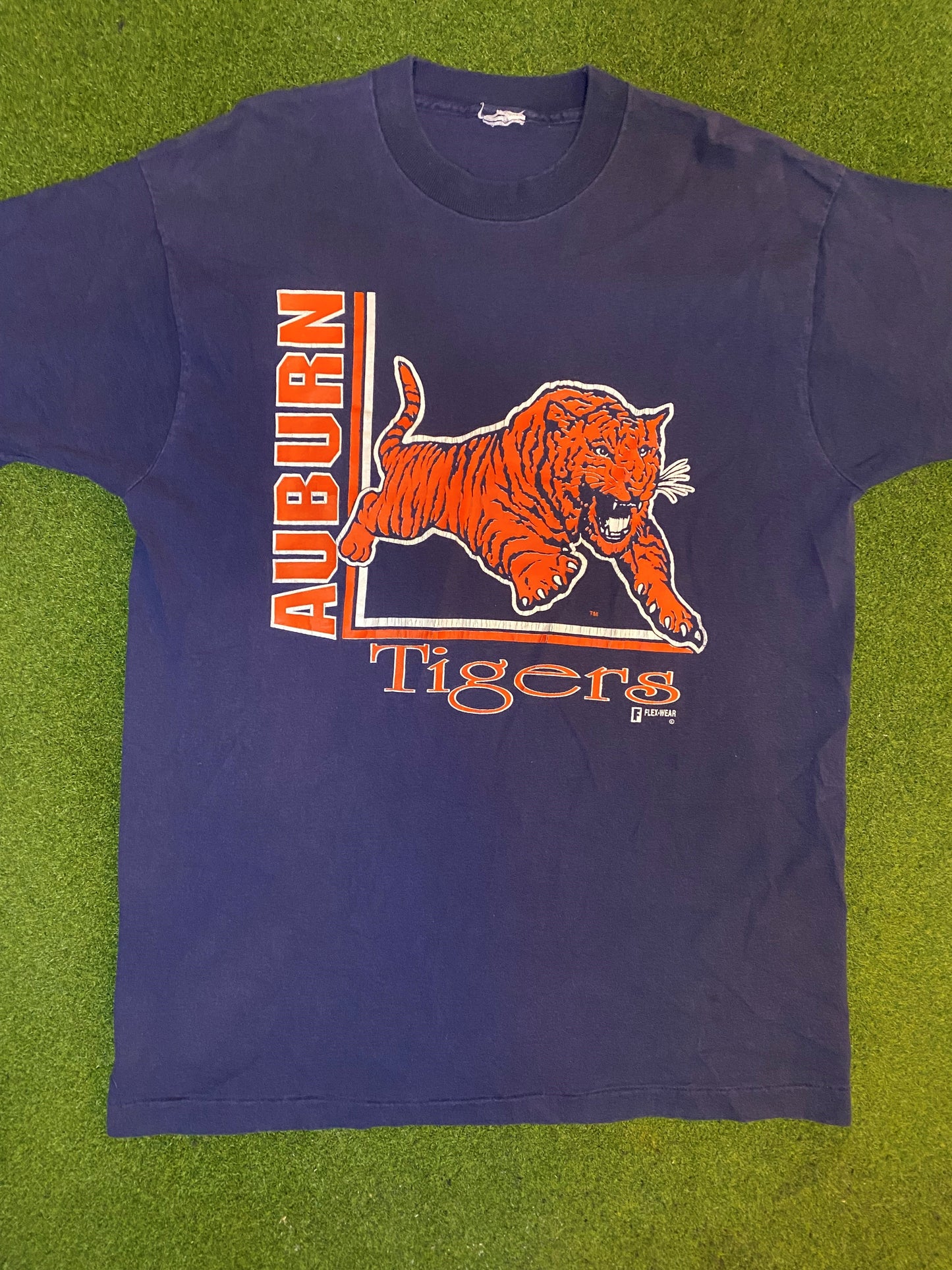 90s Auburn Tigers - Vintage College T-Shirt (XL) Gametime Vintage