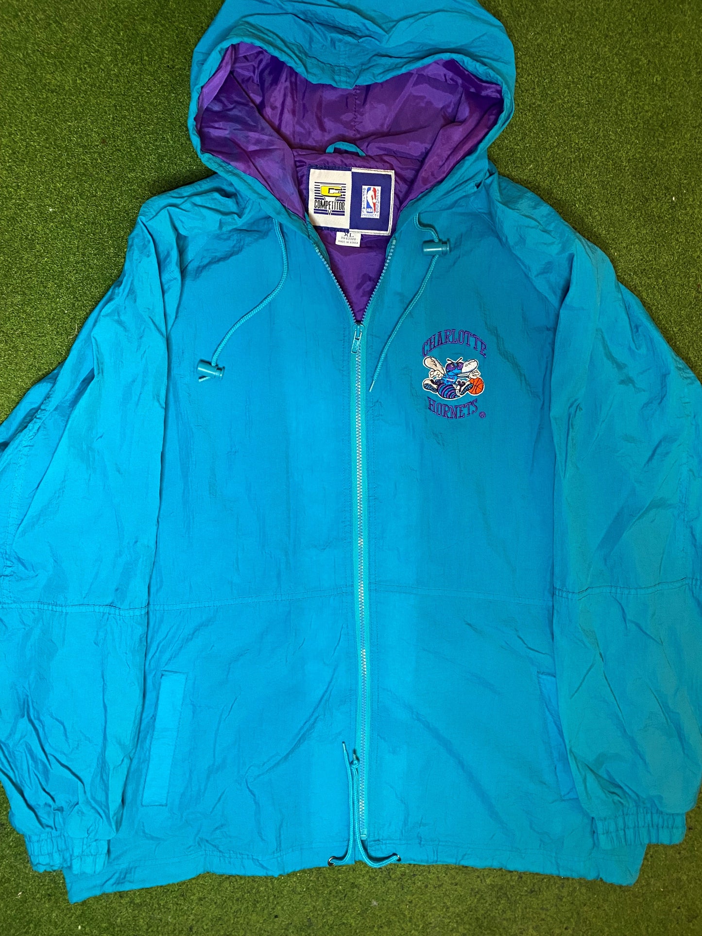 90s Charlotte Hornets - Vintage Windbreaker NBA Jacket (XL)