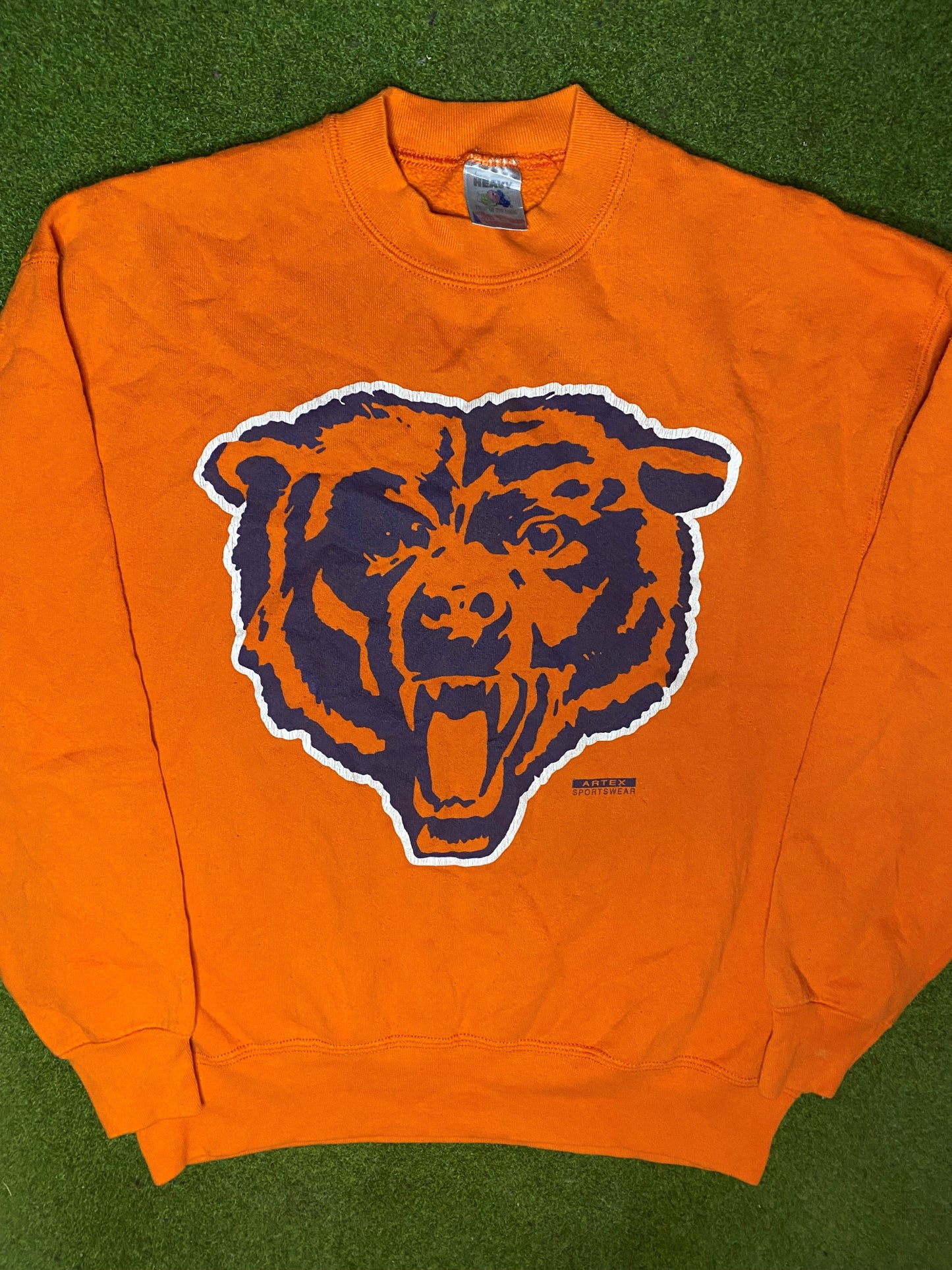 90s Chicago Bears - Vintage NFL Sweatshirt (Large) Gametime Vintage