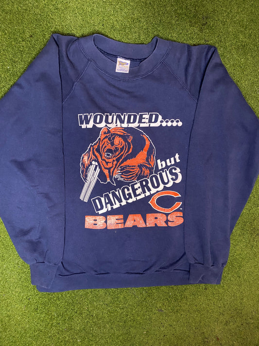 90s Chicago Bears - Wounded but Dangerous - Vintage NFL Crewneck Sweatshirt (Large) Gametime Vintage