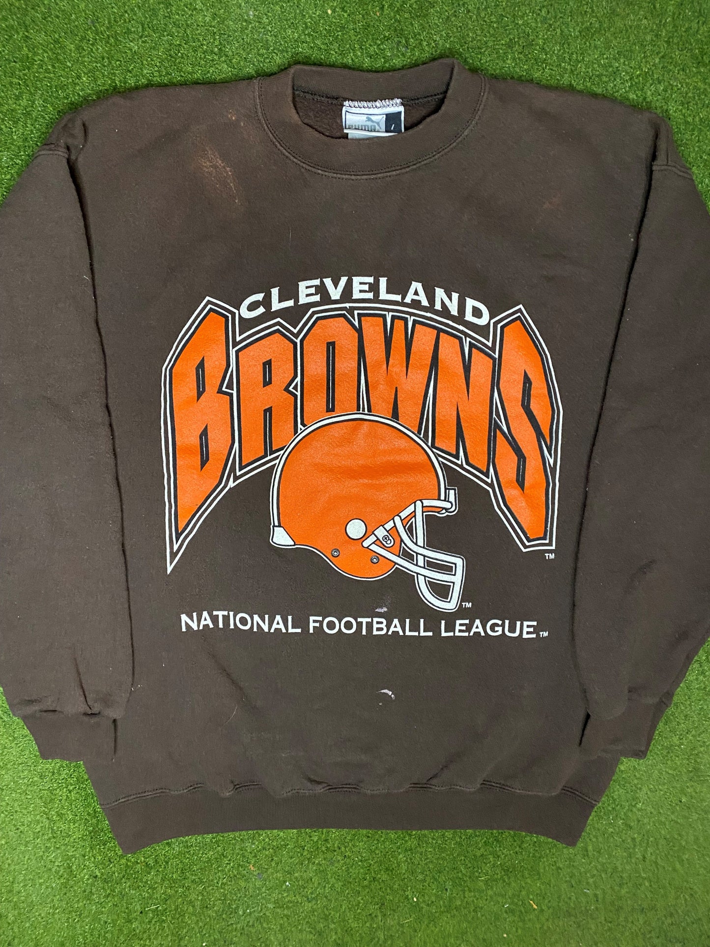 90s Cleveland Browns - Puma - Vintage NFL Sweatshirt (Large) Gametime Vintage