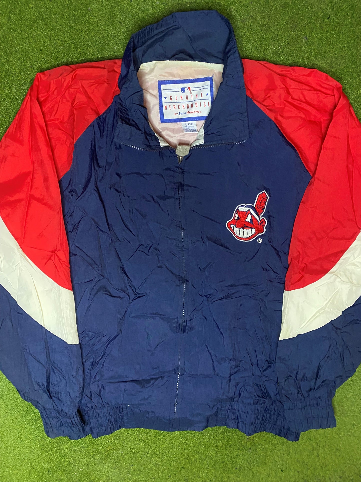 90s Cleveland Indians - Vintage MLB Windbreaker (Large) Gametime Vintage