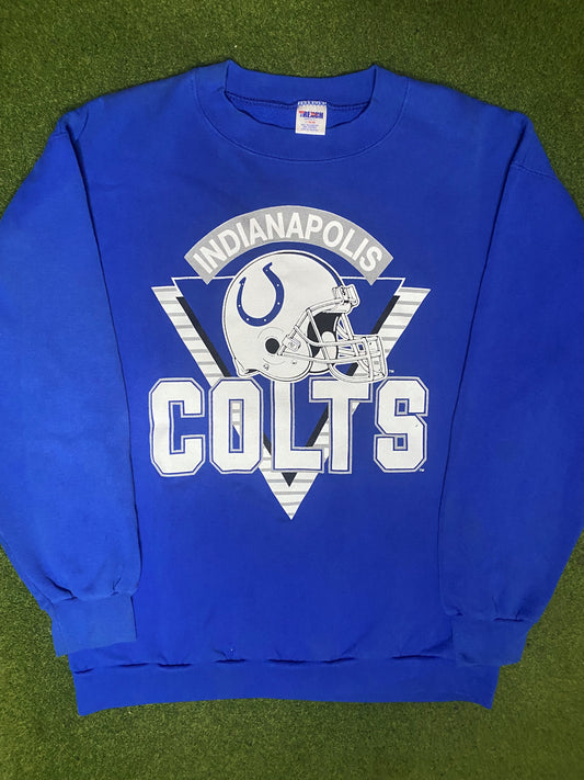 90s Indianapolis Colts - Vintage NFL Sweatshirt (Large) Gametime Vintage