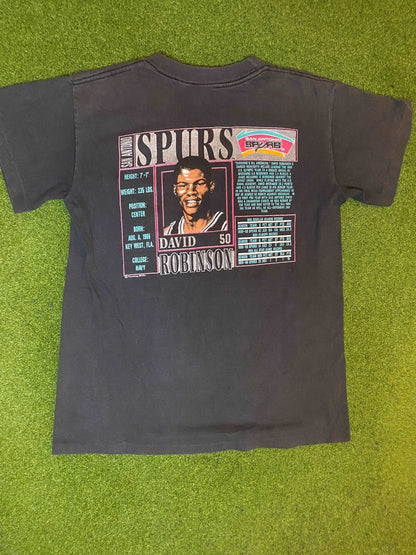 1990 San Antonio Spurs - David Robinson - Vintage NBA Player T-Shirt (Small)