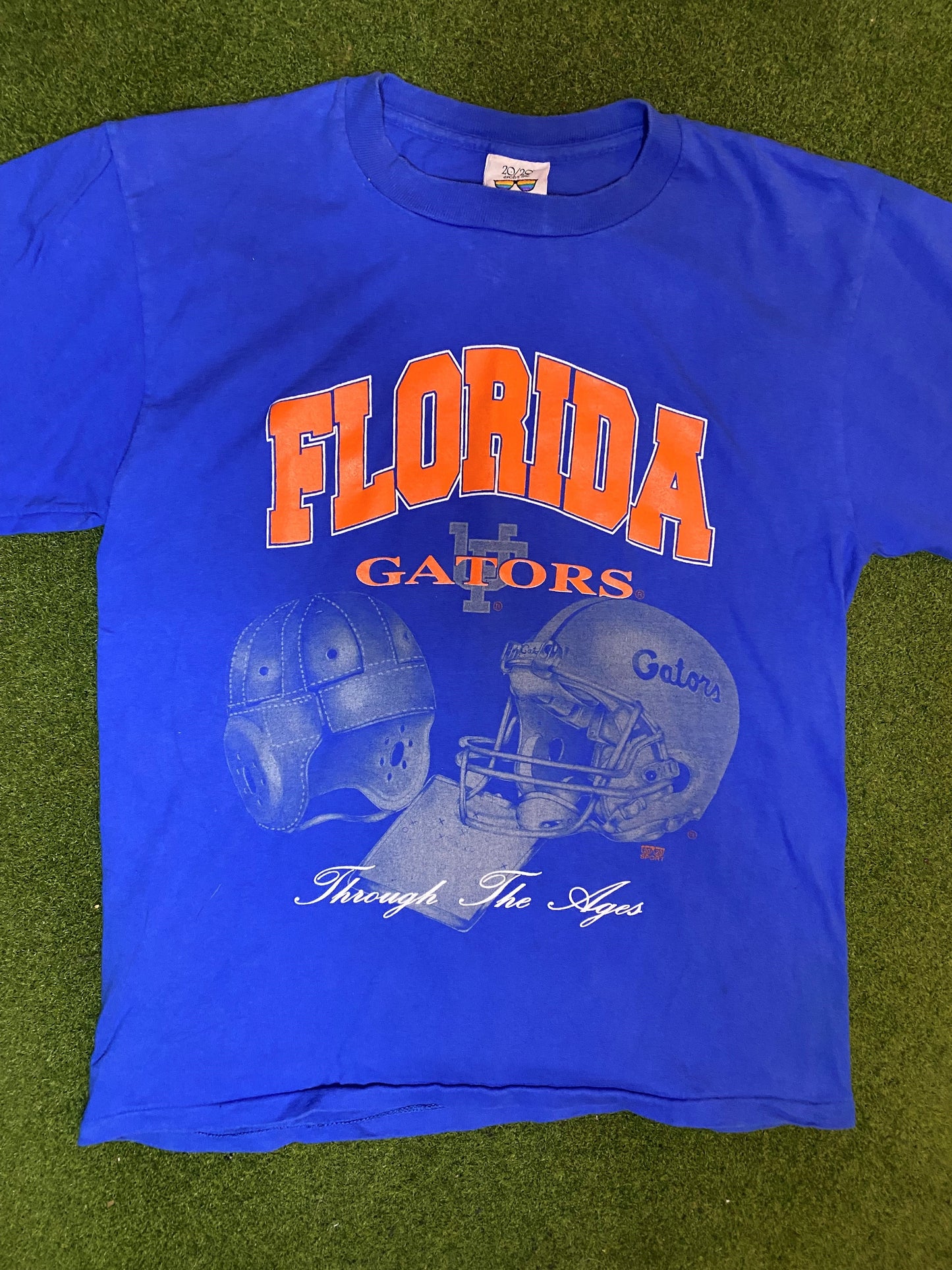 90s Florida Gators - Vintage College Football T-Shirt (Medium)