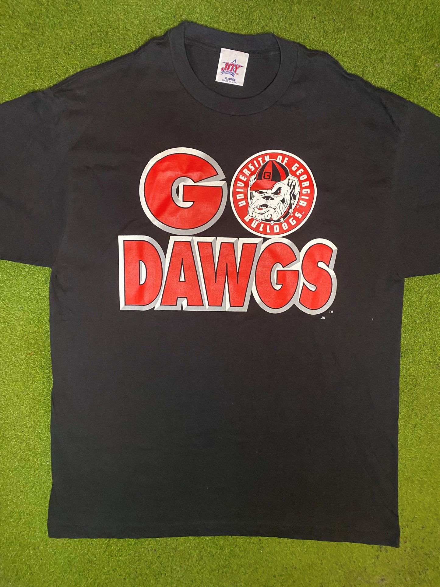 90s Georgia Bulldogs - Go Dawgs - Vintage College T-Shirt (XL)