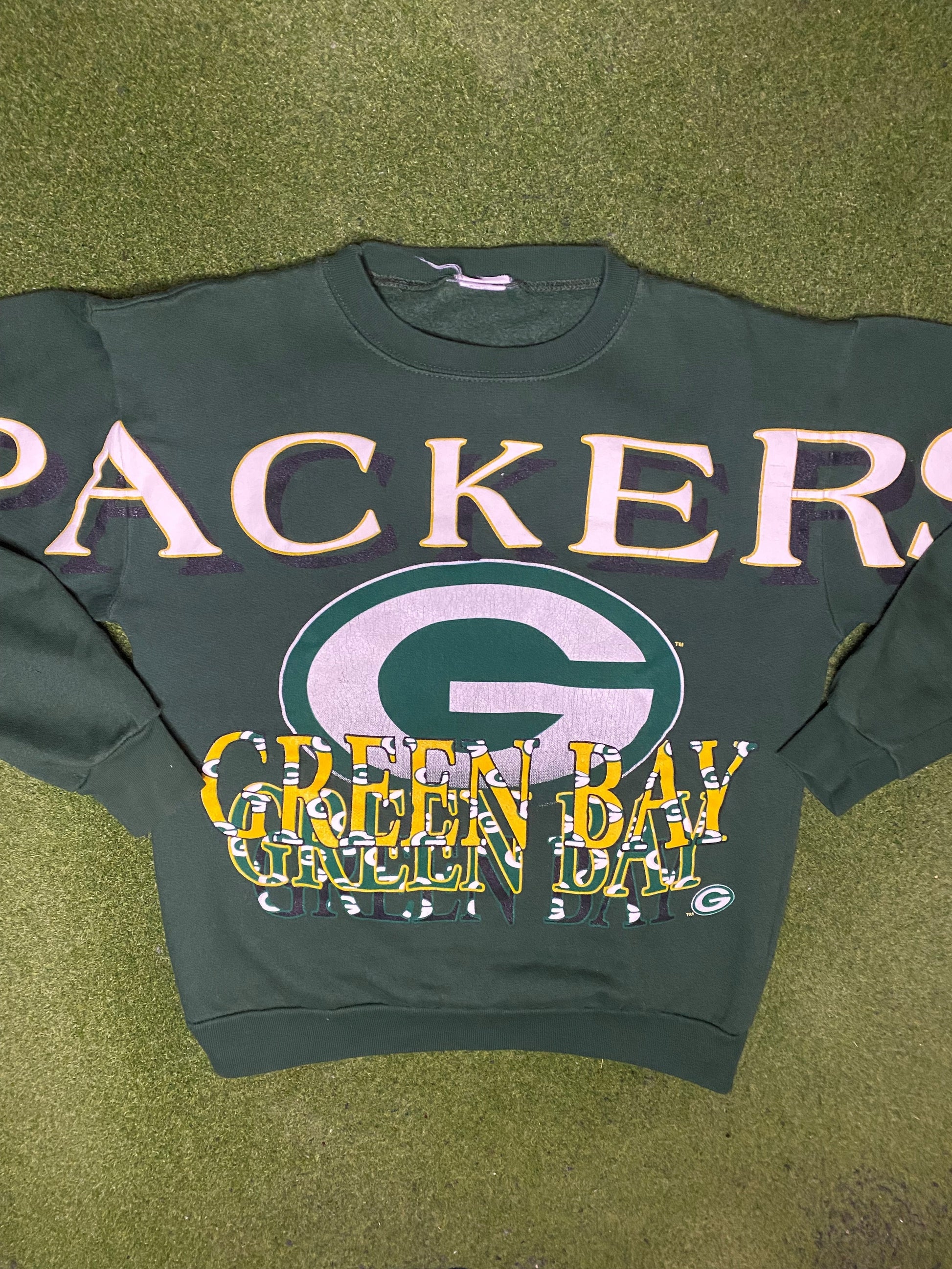 90s Green Bay Packers - AOP - Vintage NFL Sweatshirt (Small) - Gametime Vintage
