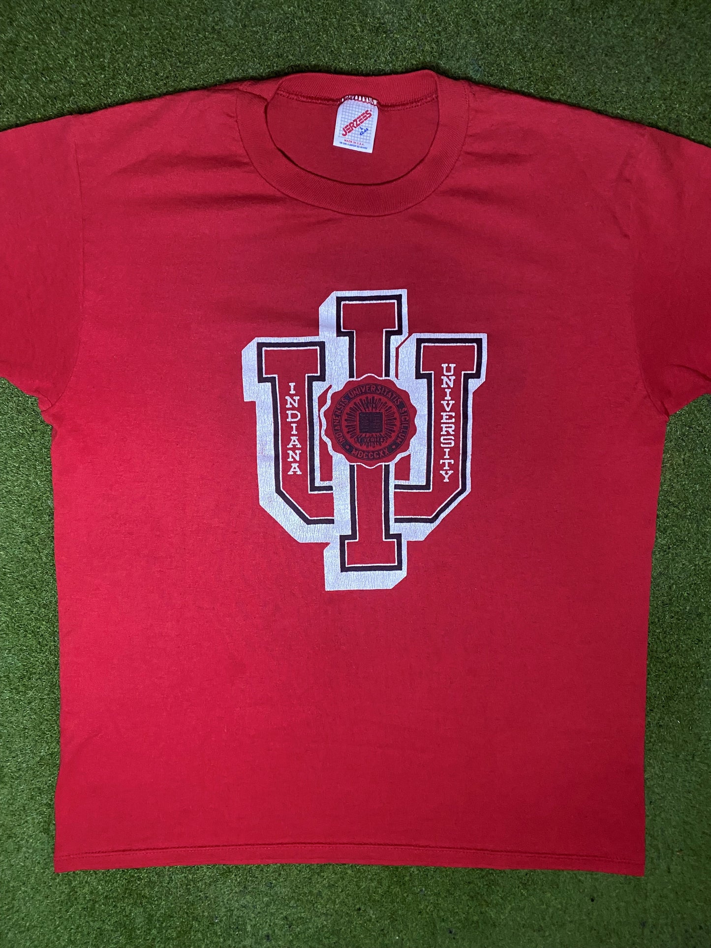 90s Indiana Hoosiers - Vintage College Tee (Large) - Gametime Vintage