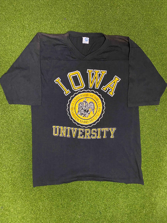 90s Iowa Hawkeyes - Vintage College Tee Shirt (Large)