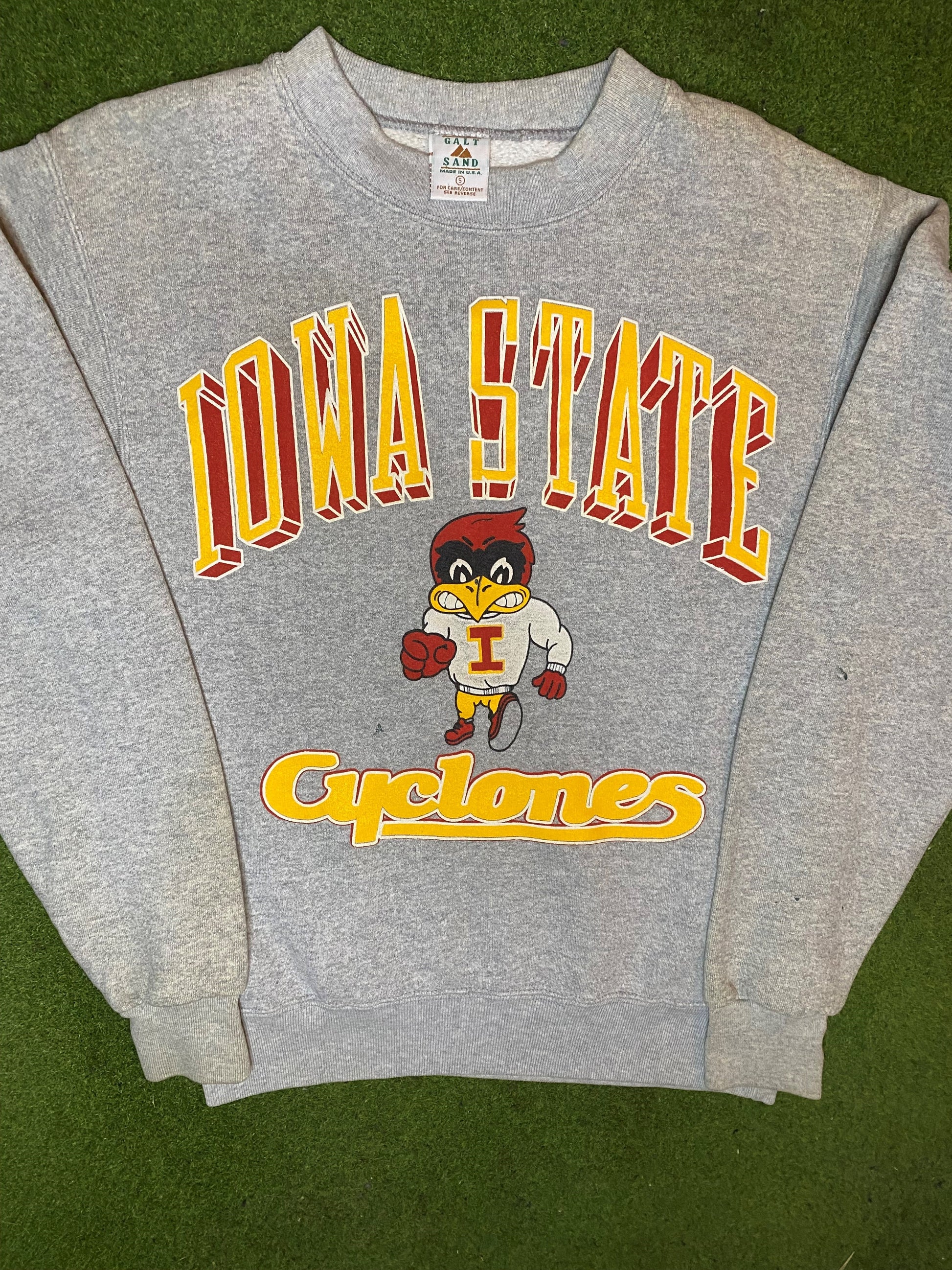 90s Iowa State Cyclones - Vintage College Sweatshirt (Small) 