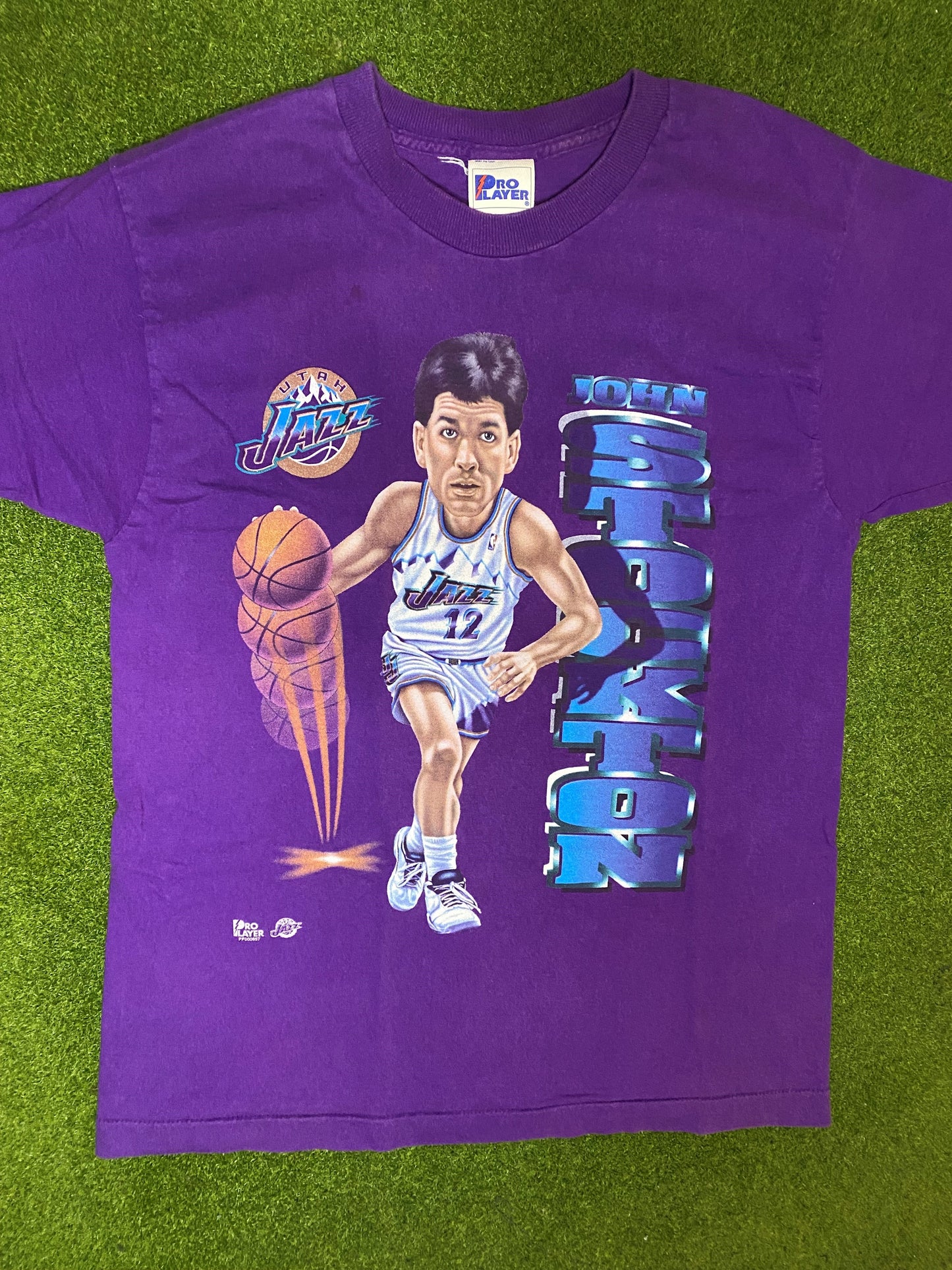 90s Utah Jazz - John Stockton Caricature - Vintage NBA Player T-Shirt (Youth XL) 