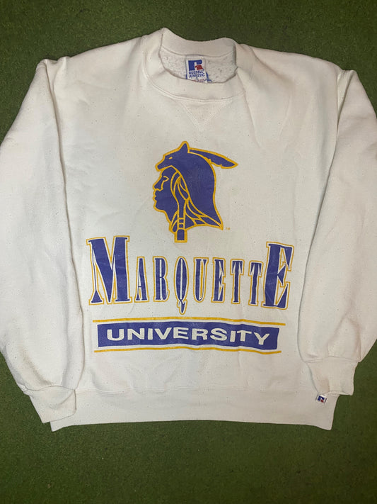 90s Marquette Golden Eagles - Vintage College Sweatshirt (Large) - Gametime Vintage