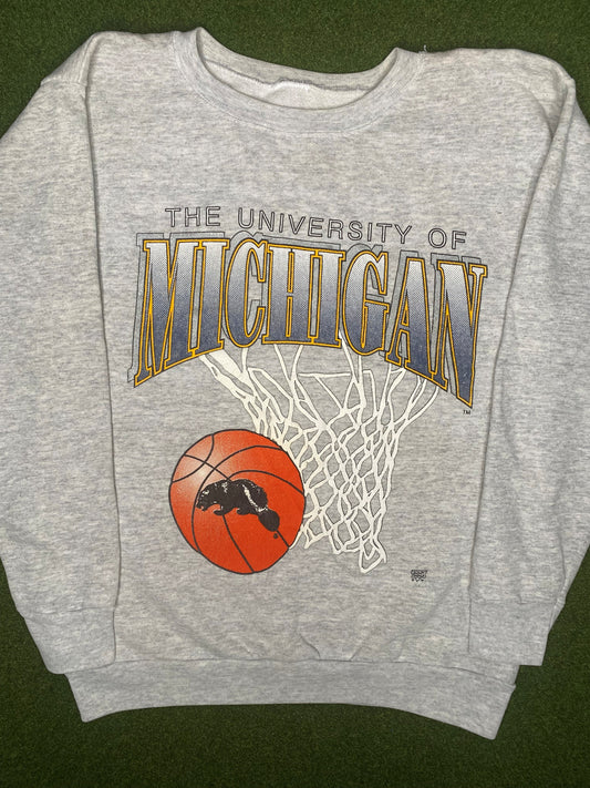90s Michigan Wolverines - Vintage College Basketball Sweatshirt (Large)