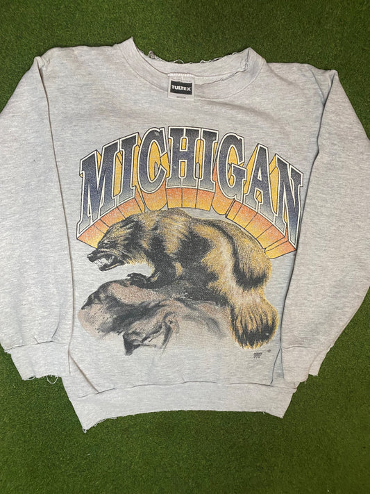 90s Michigan Wolverines - Vintage College Crewneck Sweatshirt (Medium)