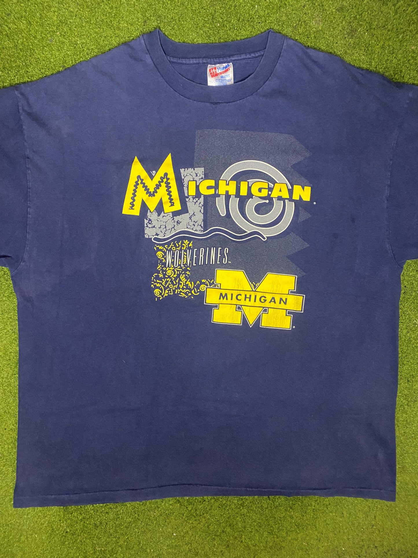 90s Michigan Wolverines - Vintage College Tee (2XL) Gametime Vintage