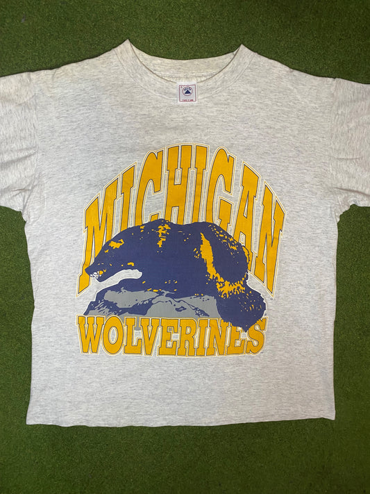 90s Michigan Wolverines - Vintage College T-Shirt (Large)