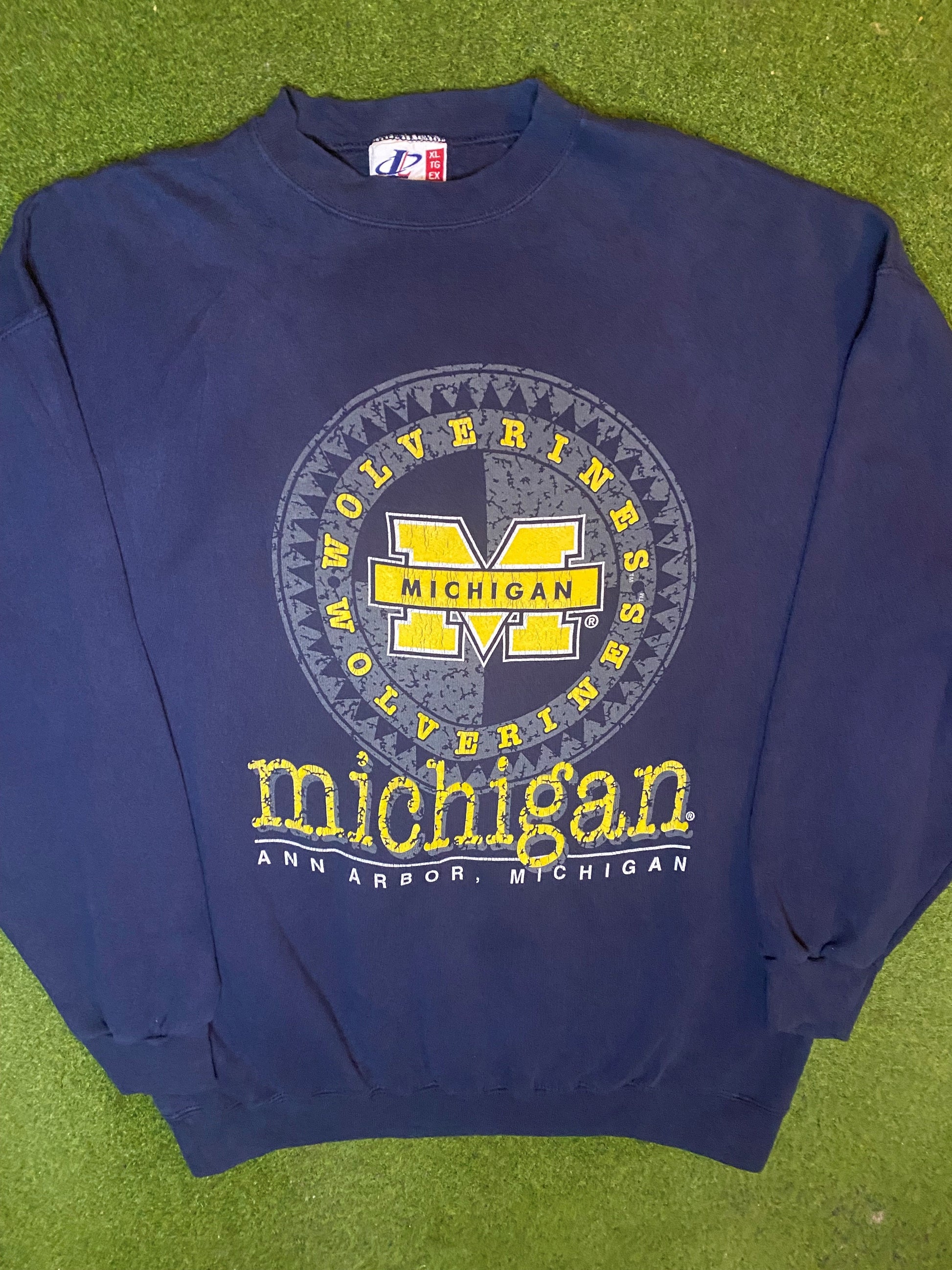 90s Michigan Wolverines - Vintage College Sweatshirt (XL)