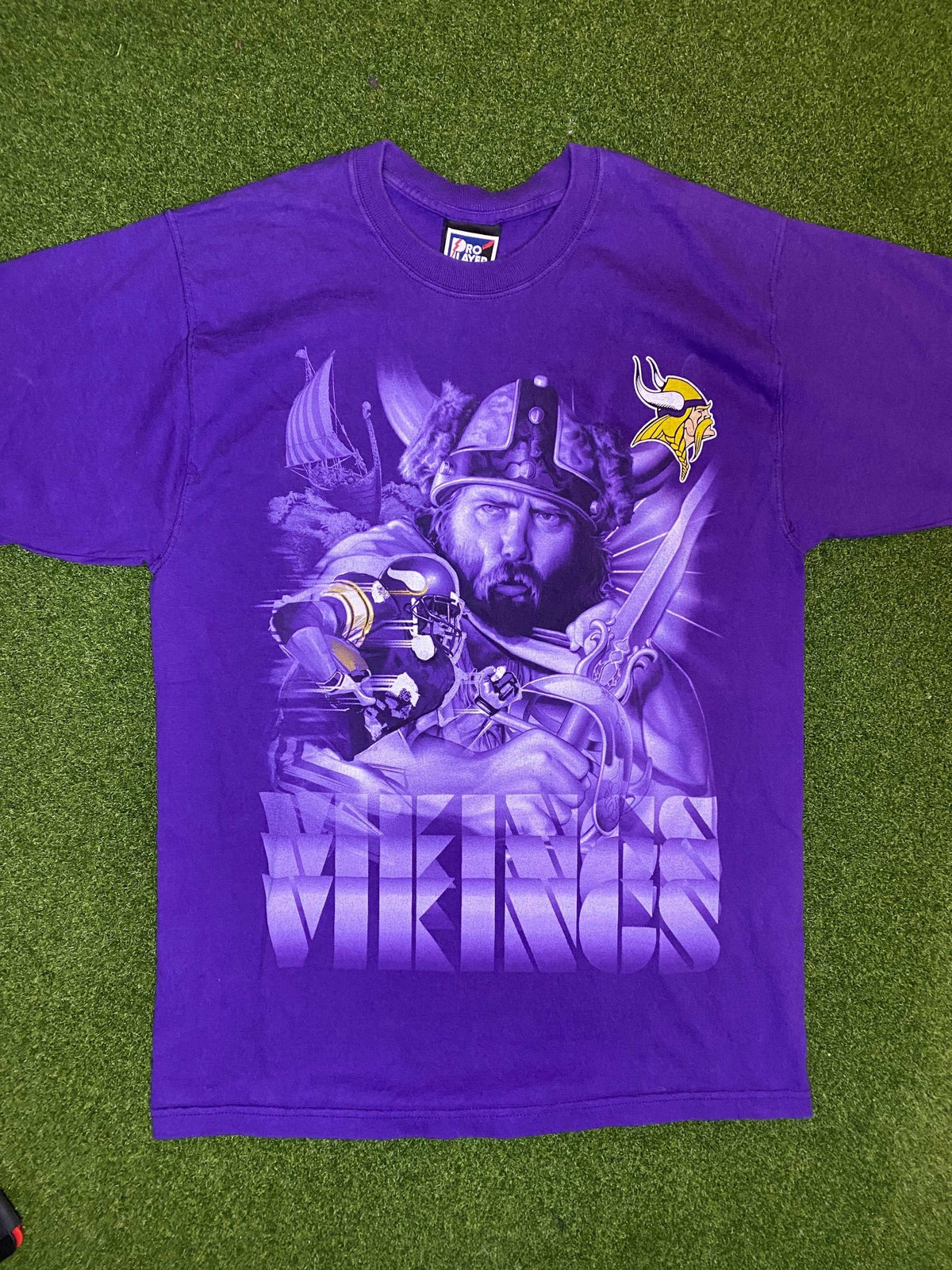 90s Minnesota Vikings - Big Logo - Vintage NFL Tee Shirt (Medium)