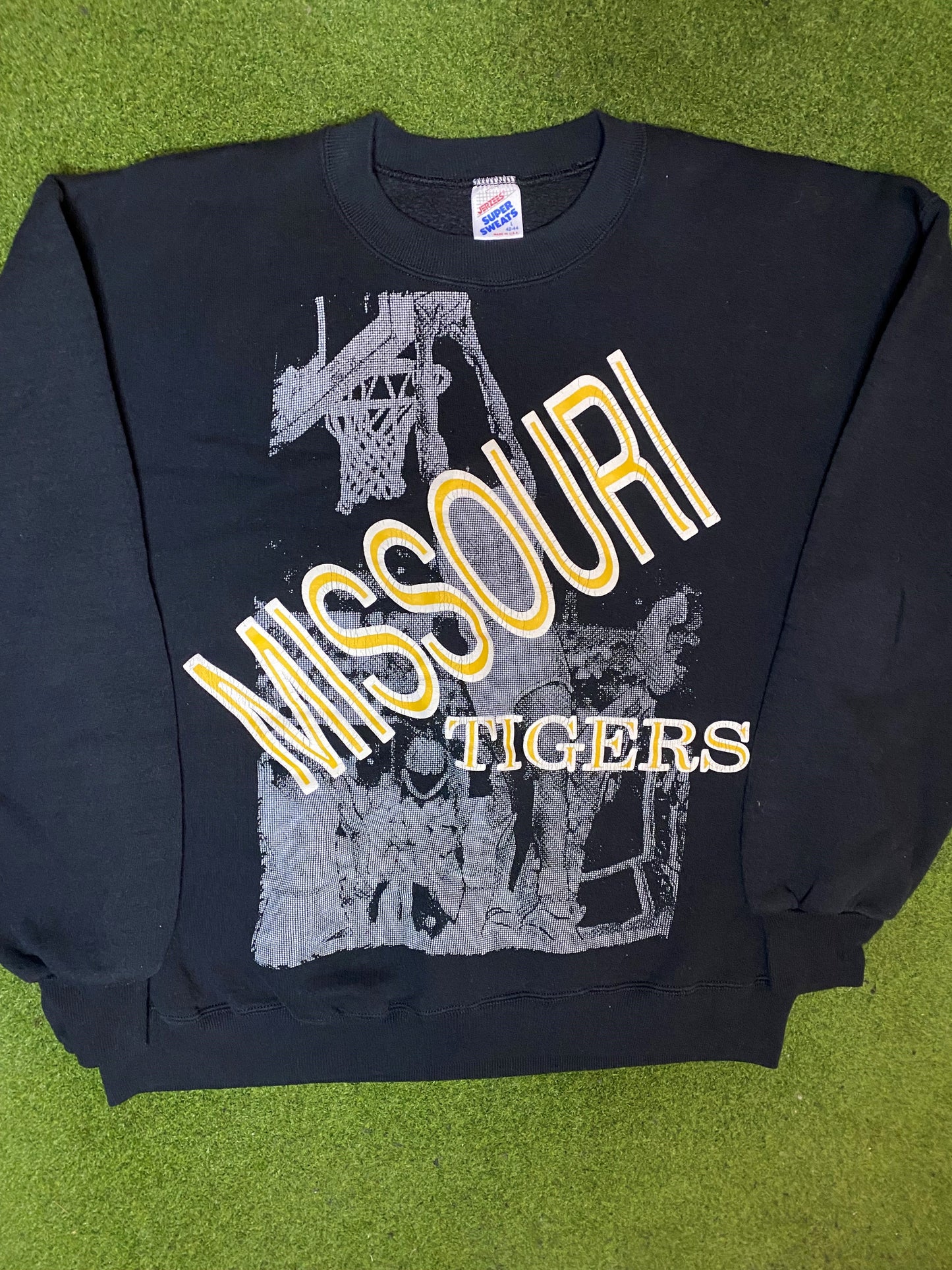 90s Missouri Tigers - Vintage College Basketball Sweatshirt (Large)