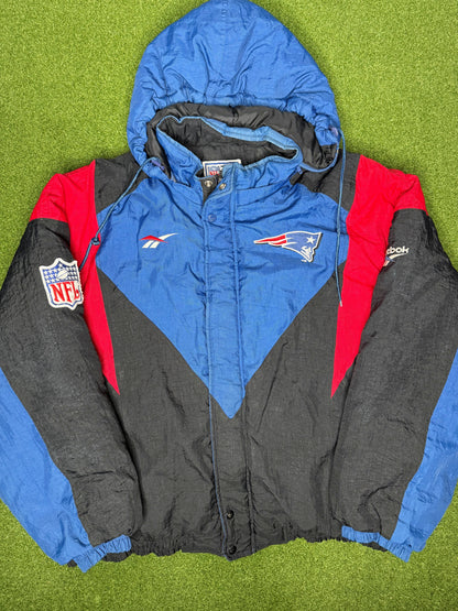 90s New England Patriots - Vintage NFL Winter Jacket (Large)