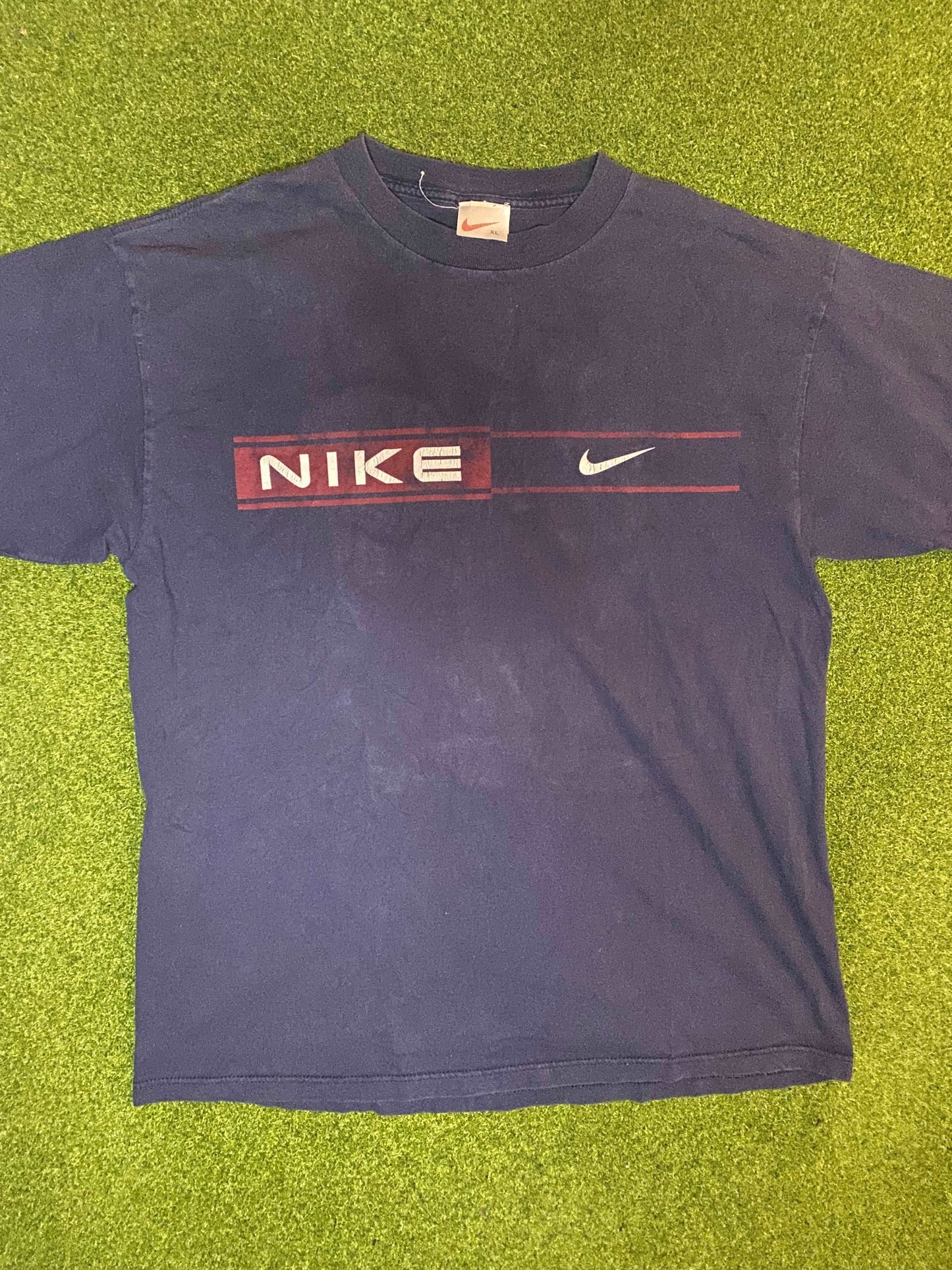 90s Nike - Vintage Nike Tee Shirt (XL)