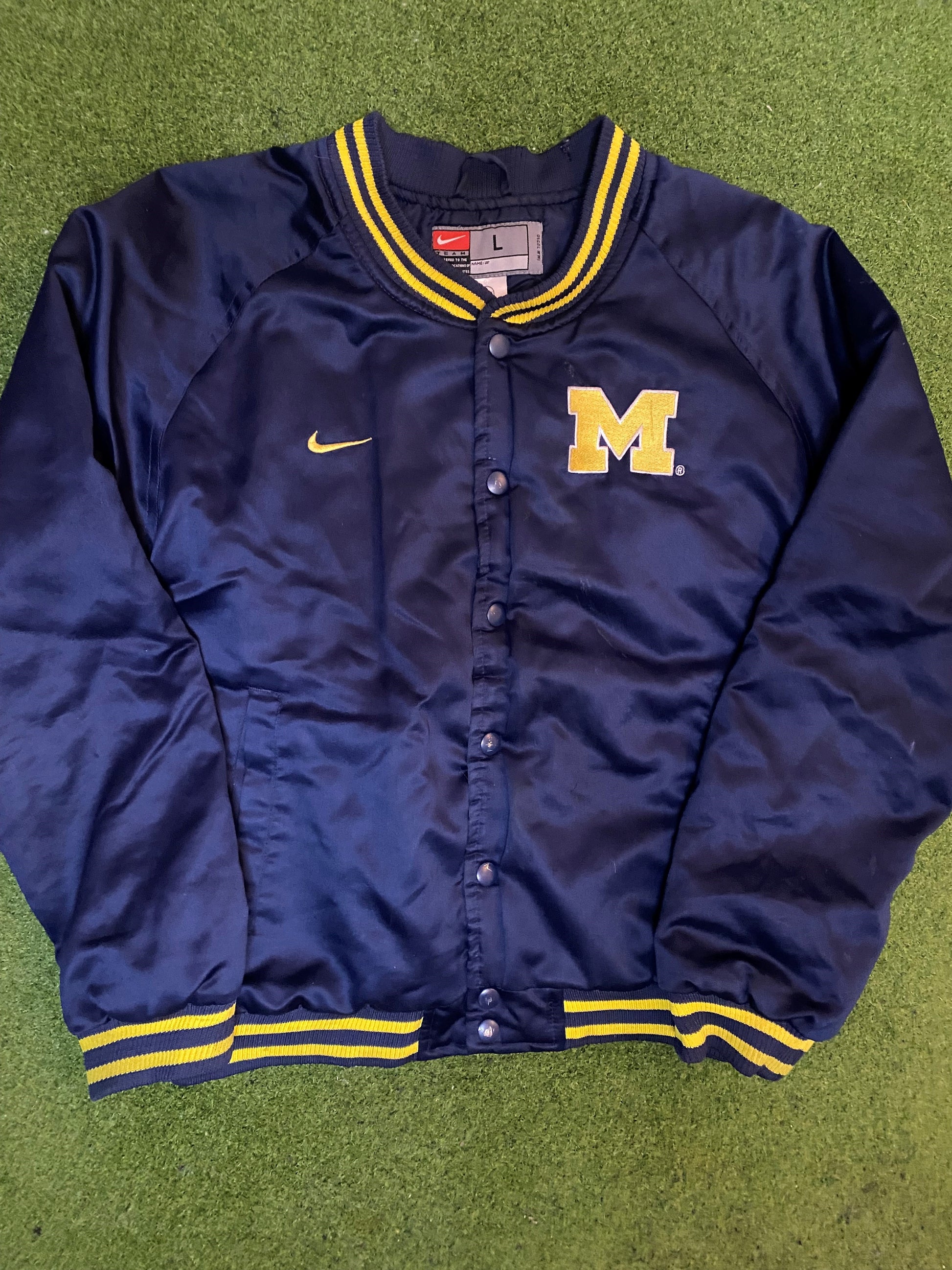 90s Michigan Wolverines - Nike - Vintage College Jacket (Youth Large)