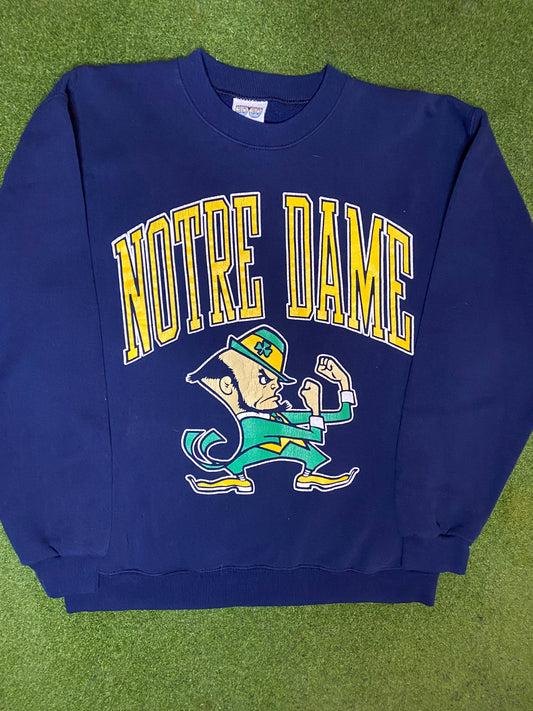 90s Notre Dame Fightin Irish - Vintage College Crewneck Sweatshirt (Medium)