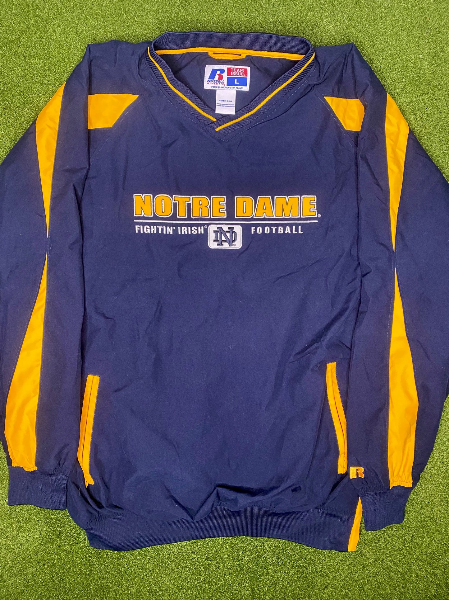 90s Notre Dame Fighting Irish - Vintage College Pullover (Large)