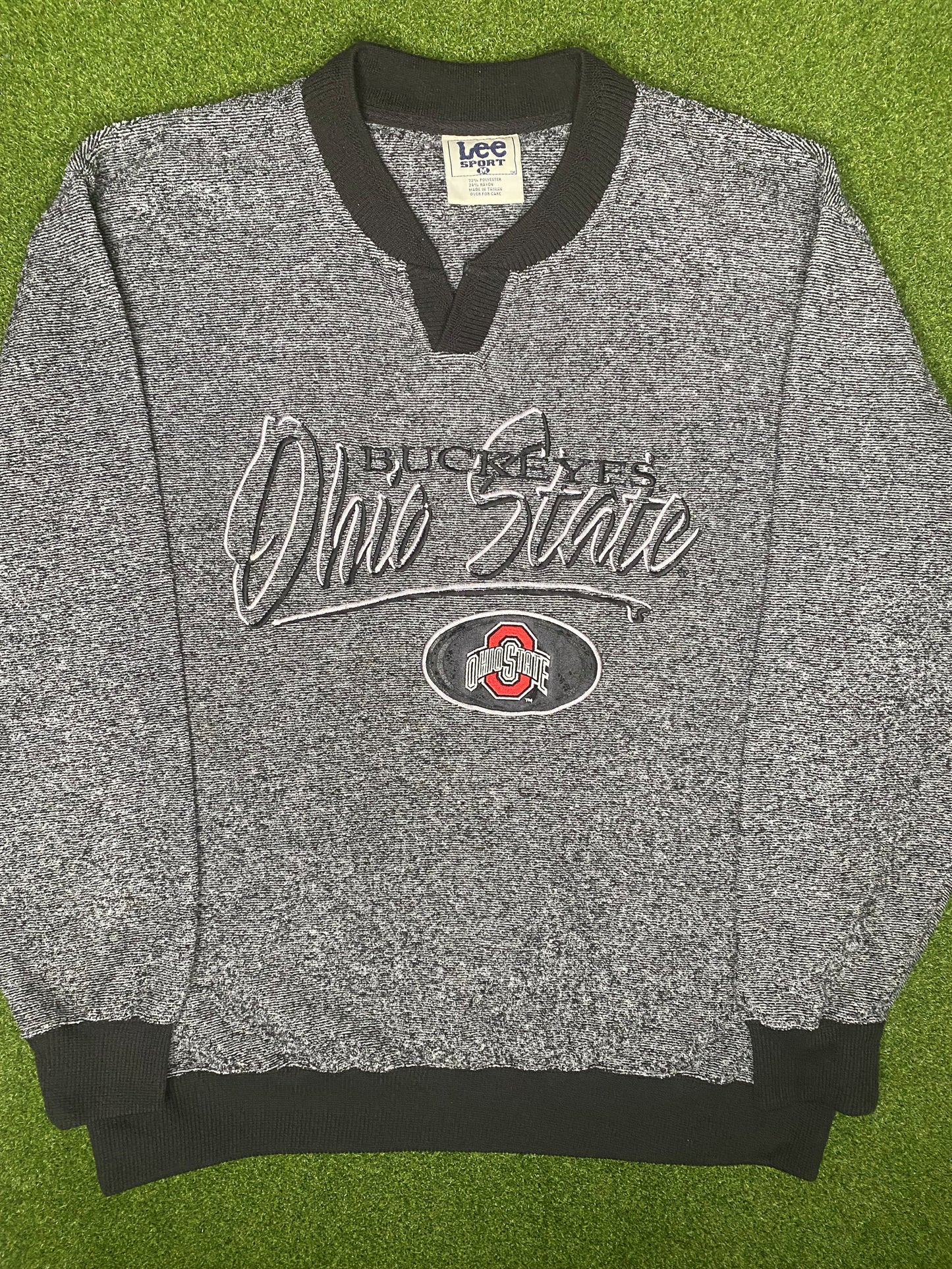 90s Ohio State Buckeyes - Vintage College Sweatshirt (Medium)
