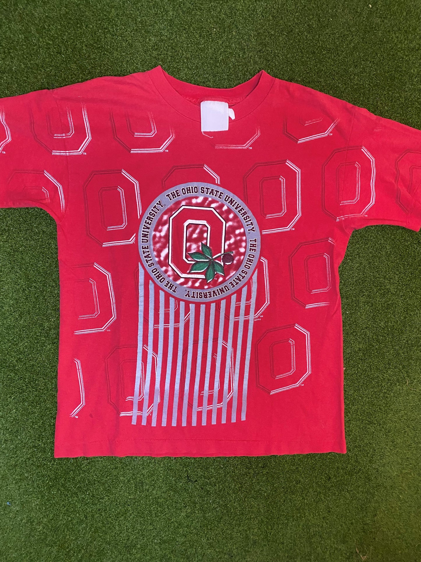 90s Ohio State Buckeyes - Print All Over - Vintage College T-Shirt (Small)