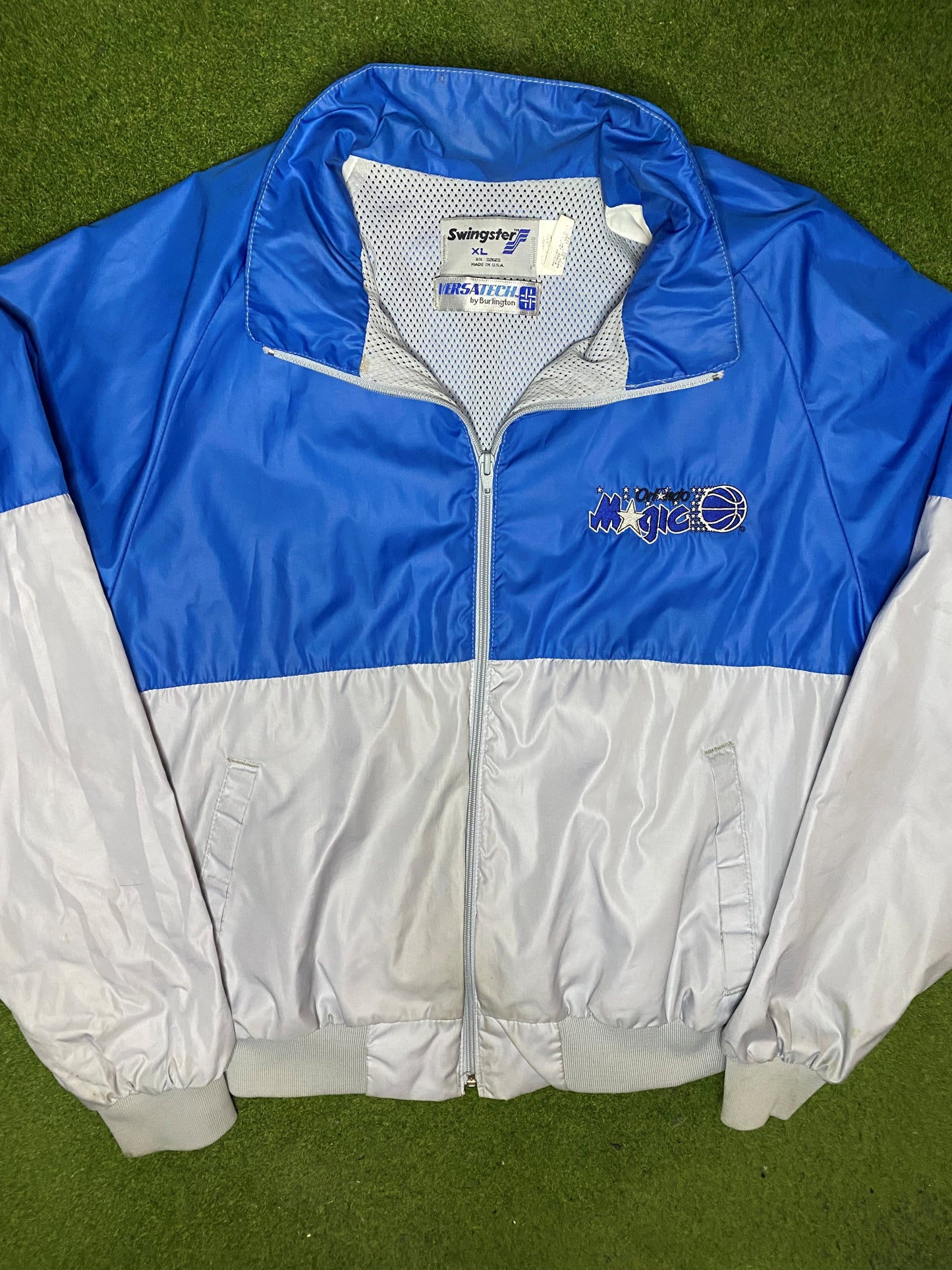 90s Orlando Magic - Vintage NBA Windbreaker Jacket (XL) Gametime Vintage