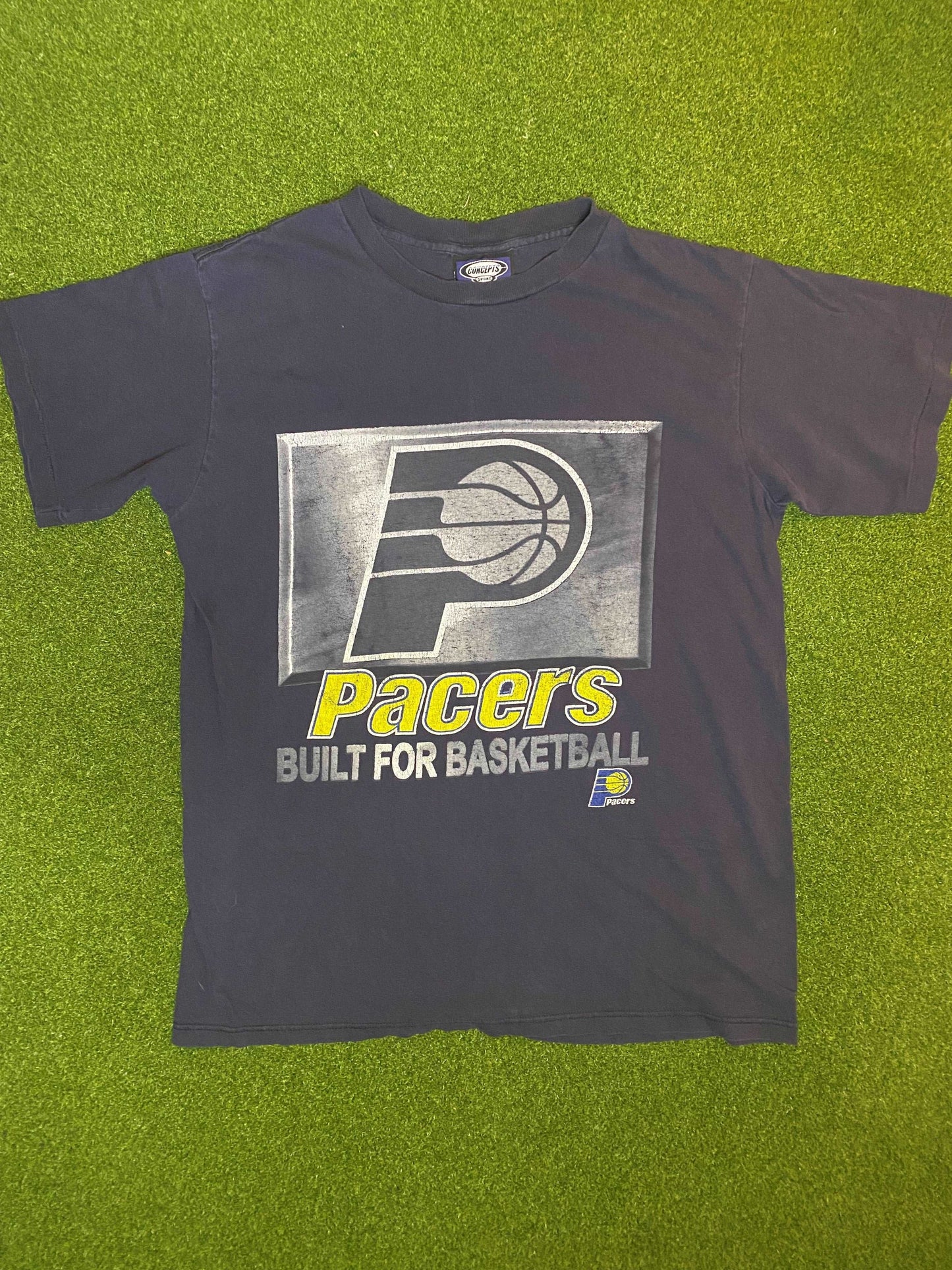 90s Indiana Pacers - Built For Basketball - Vintage NBA Tee Shirt (Medium)