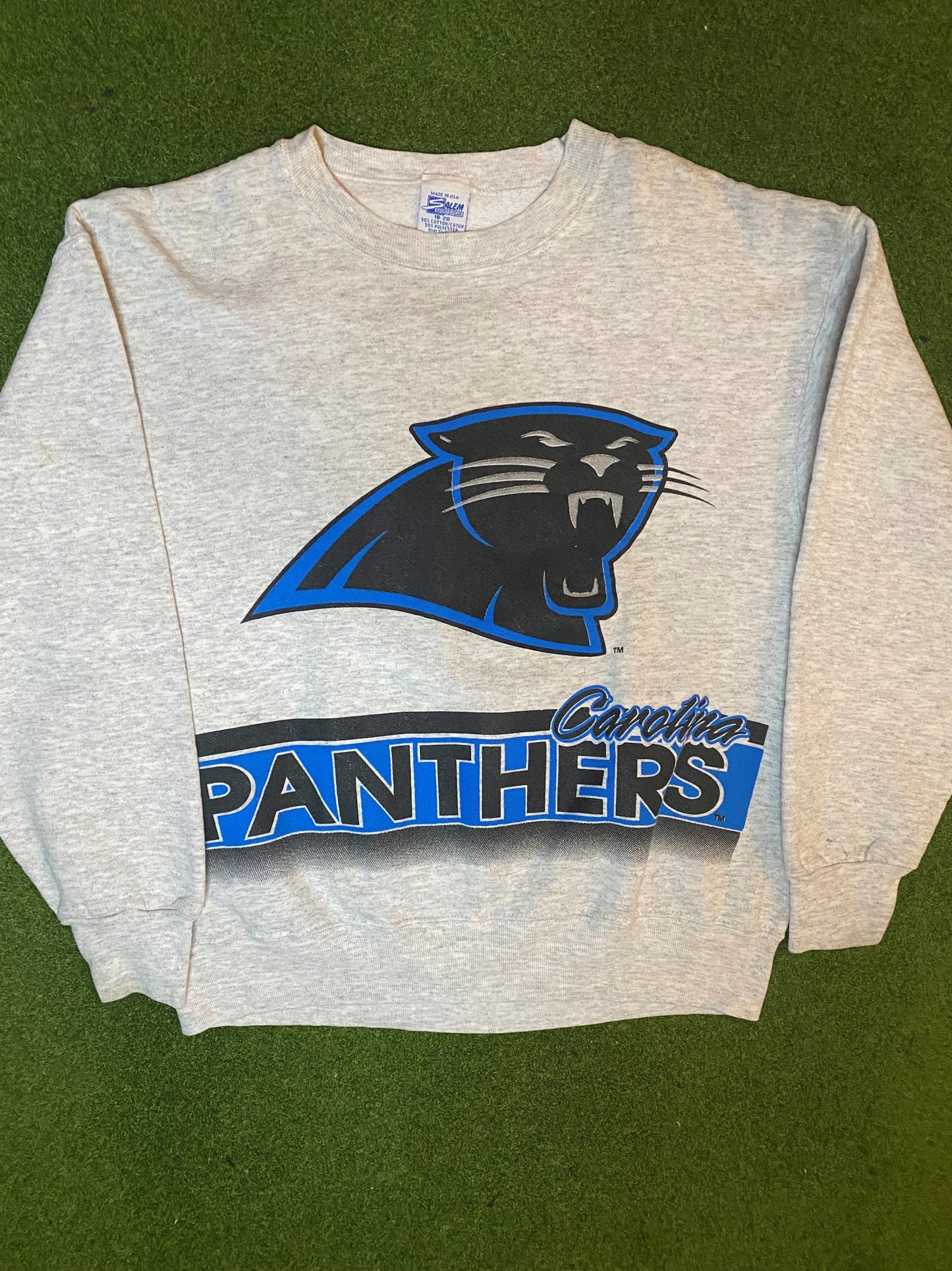 90s Carolina panthers - Big Logo - Double Sided - Vintage NFL Crewneck Sweatshirt (Youth XL) Gametime Vintage