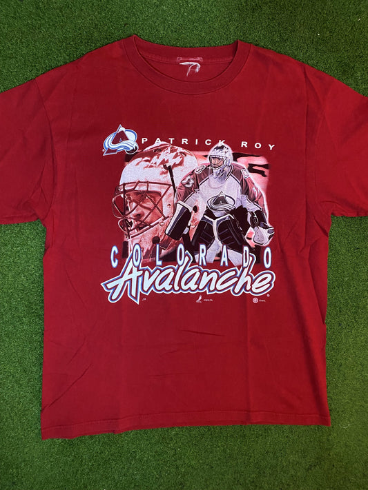 90s Colorado Avalanche - Patrick Roy - Vintage NHL Player T-Shirt (Large)