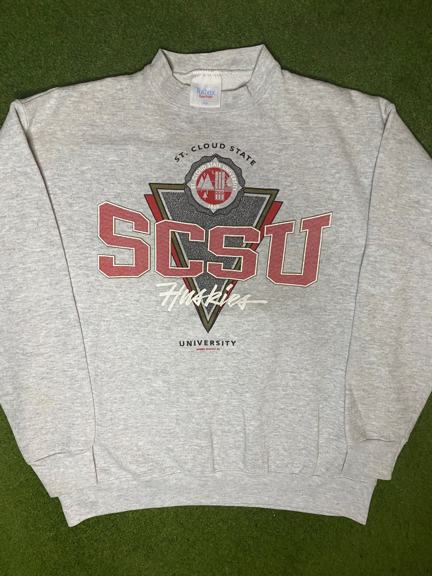 90s St. Cloud State Huskies - Vintage College Sweatshirt (Large) - Gametime Vintage