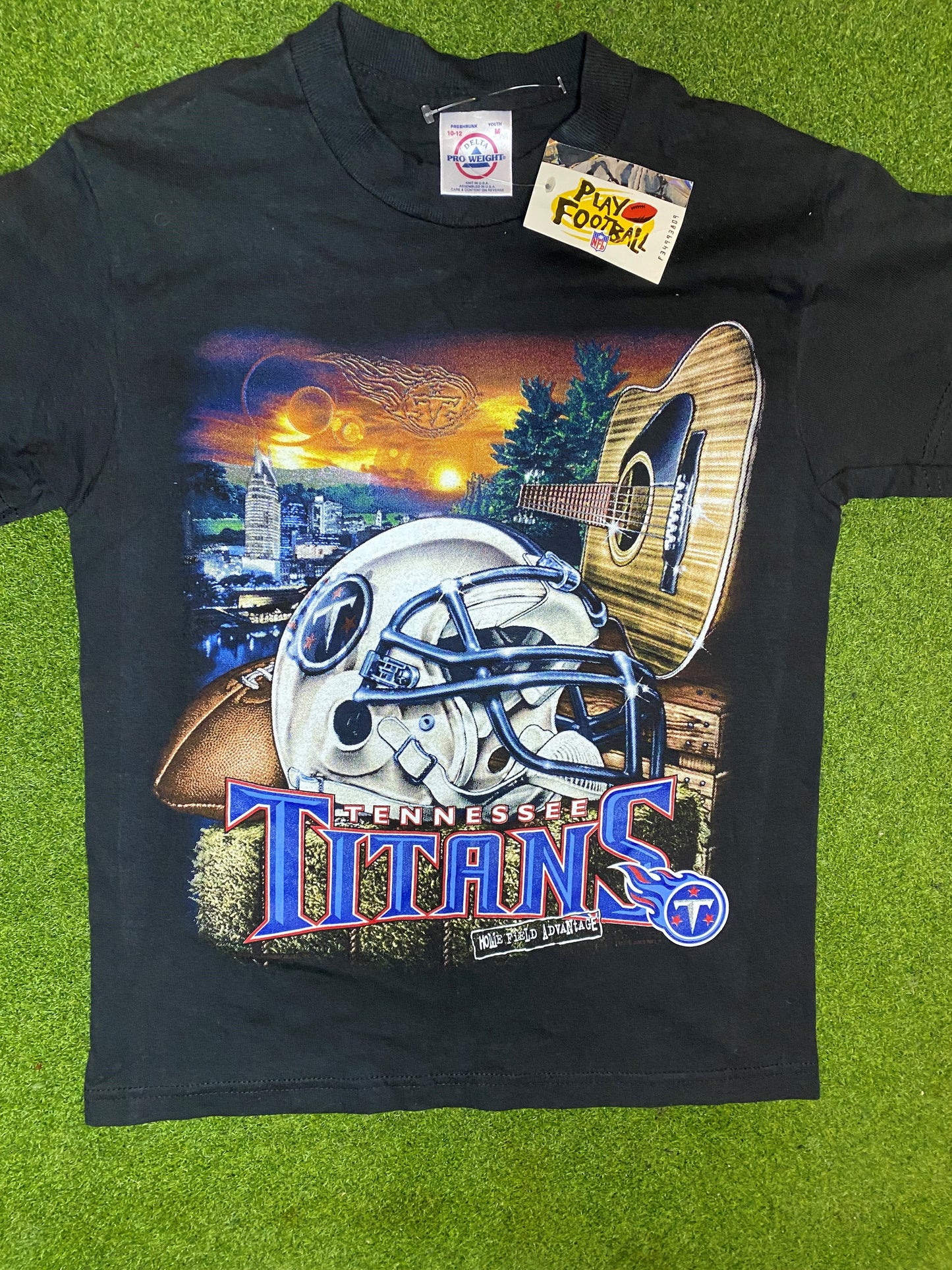 90s Tennessee Titans - NWT - Vintage NFL T-Shirt (Youth Medium) Gametime Vintage