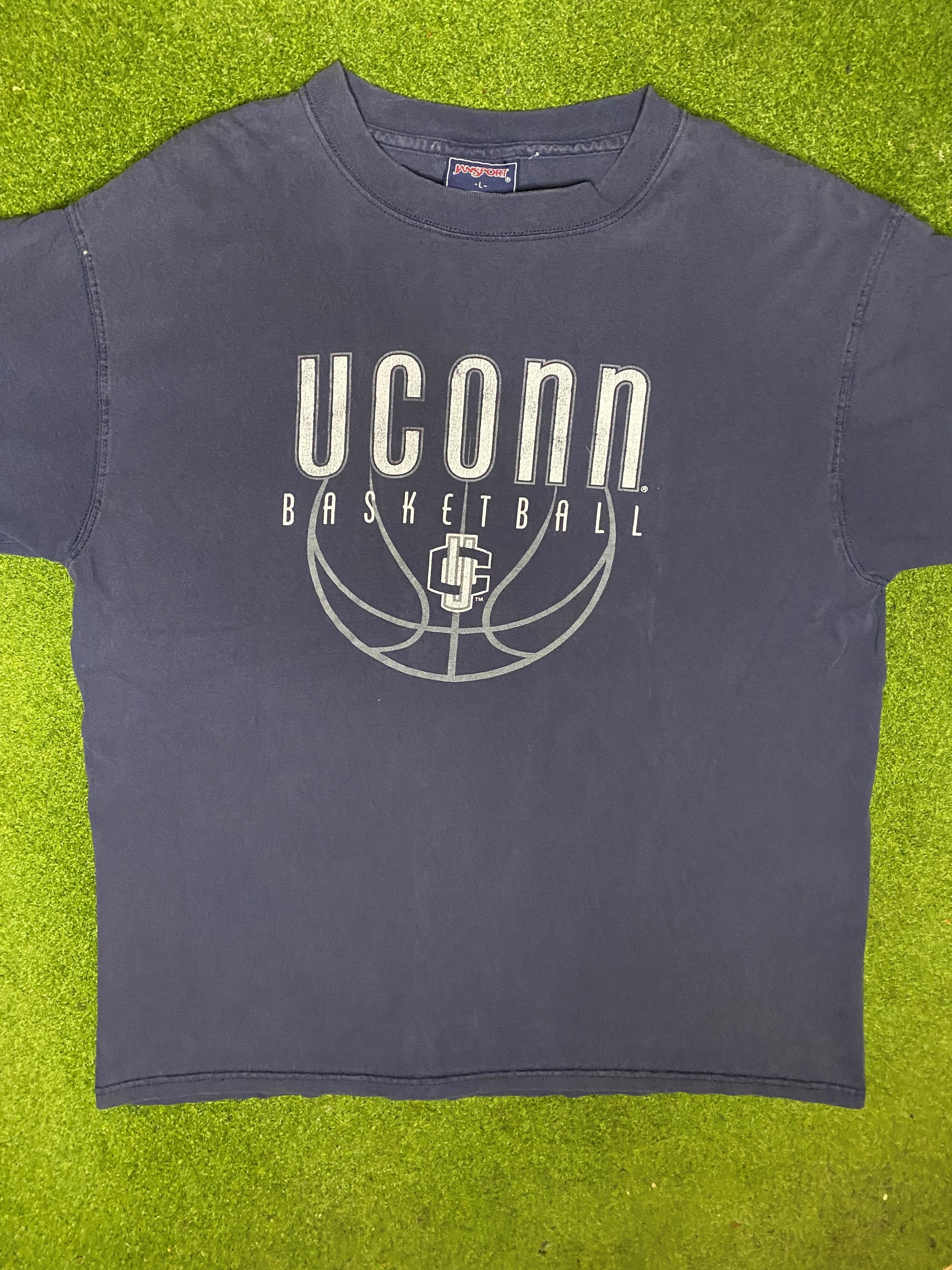 90s UConn Huskies - Vintage College Basketball T-Shirt (Large) 