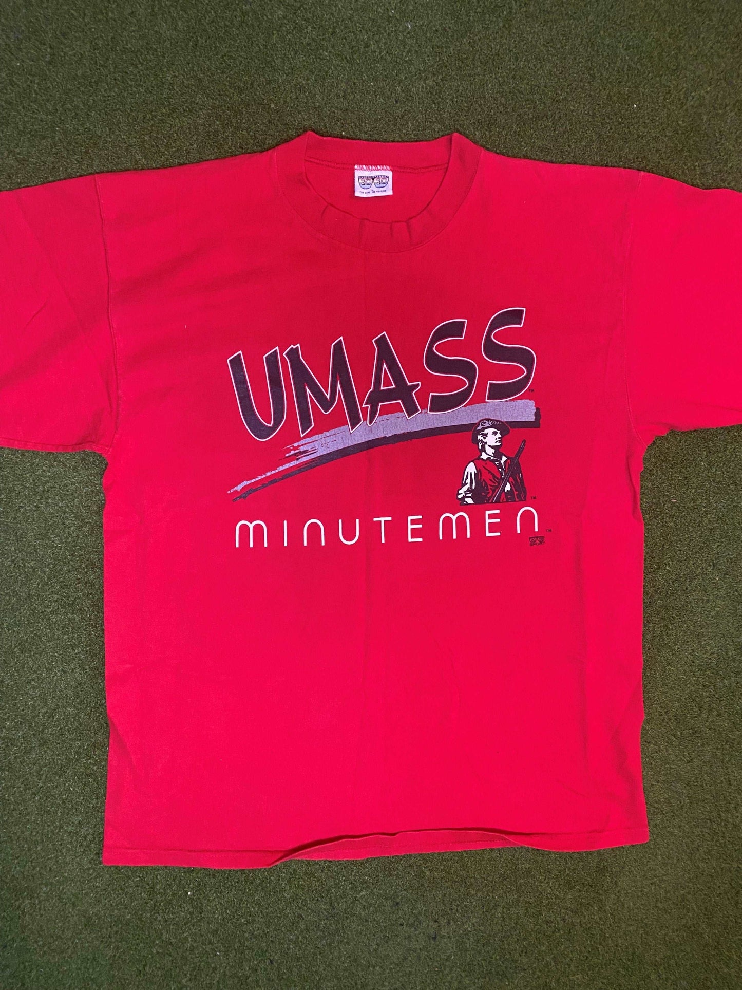 90s UMass Minutemen - Vintage College Tee Shirt (Large)