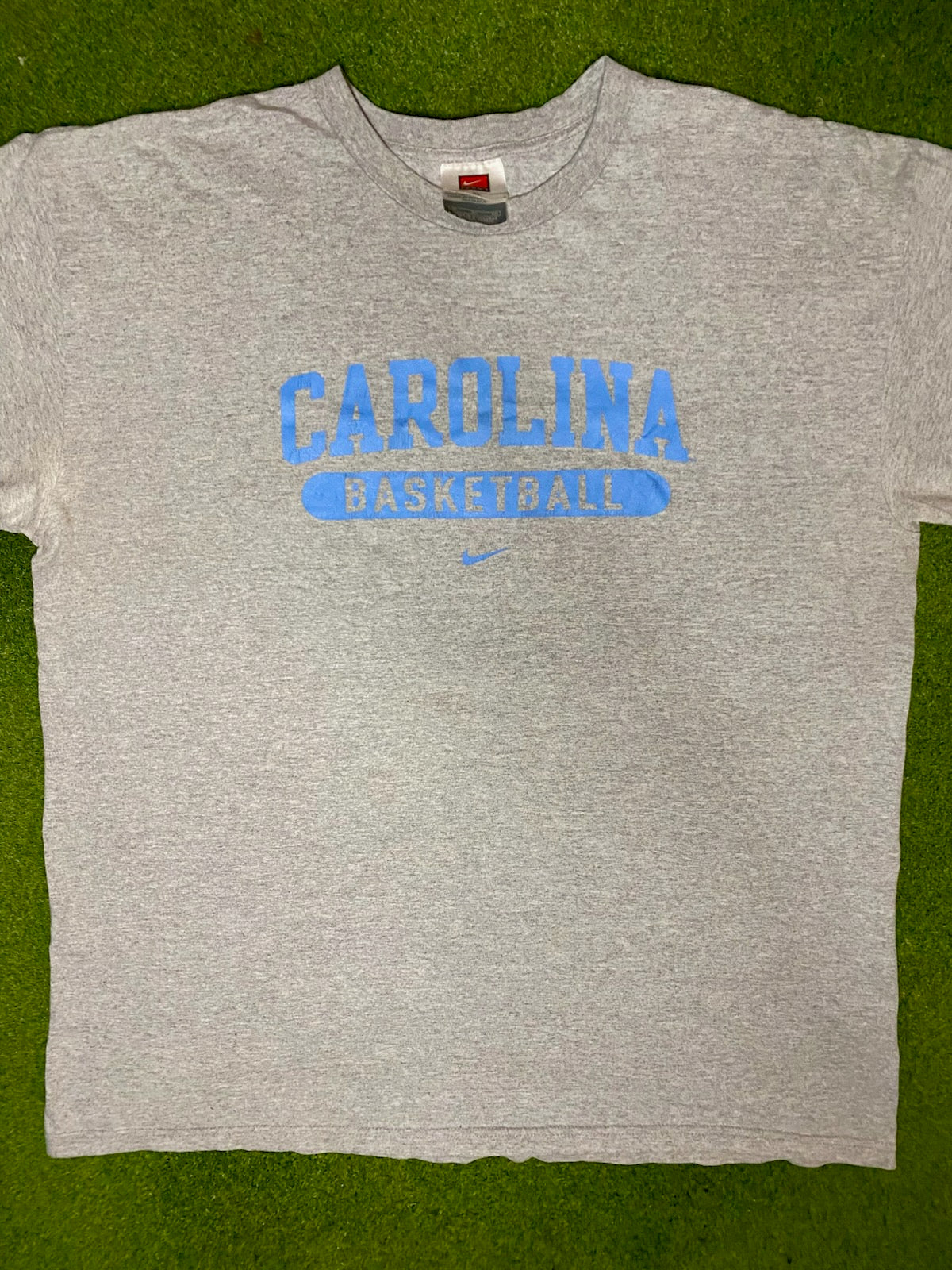 Camiseta de baloncesto universitario vintage de los 90 de los North Carolina Tar Heels (XL)
