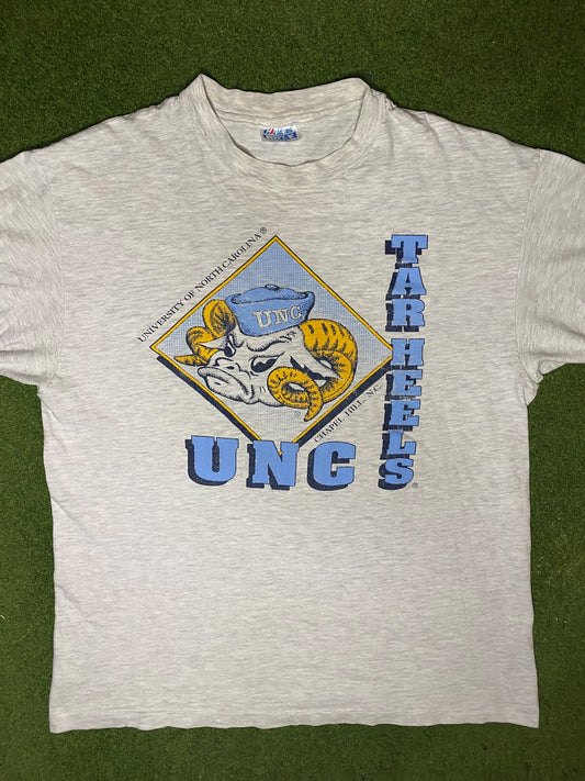 90s North Carolina Tar Heels - Vintage College Tee (Large)