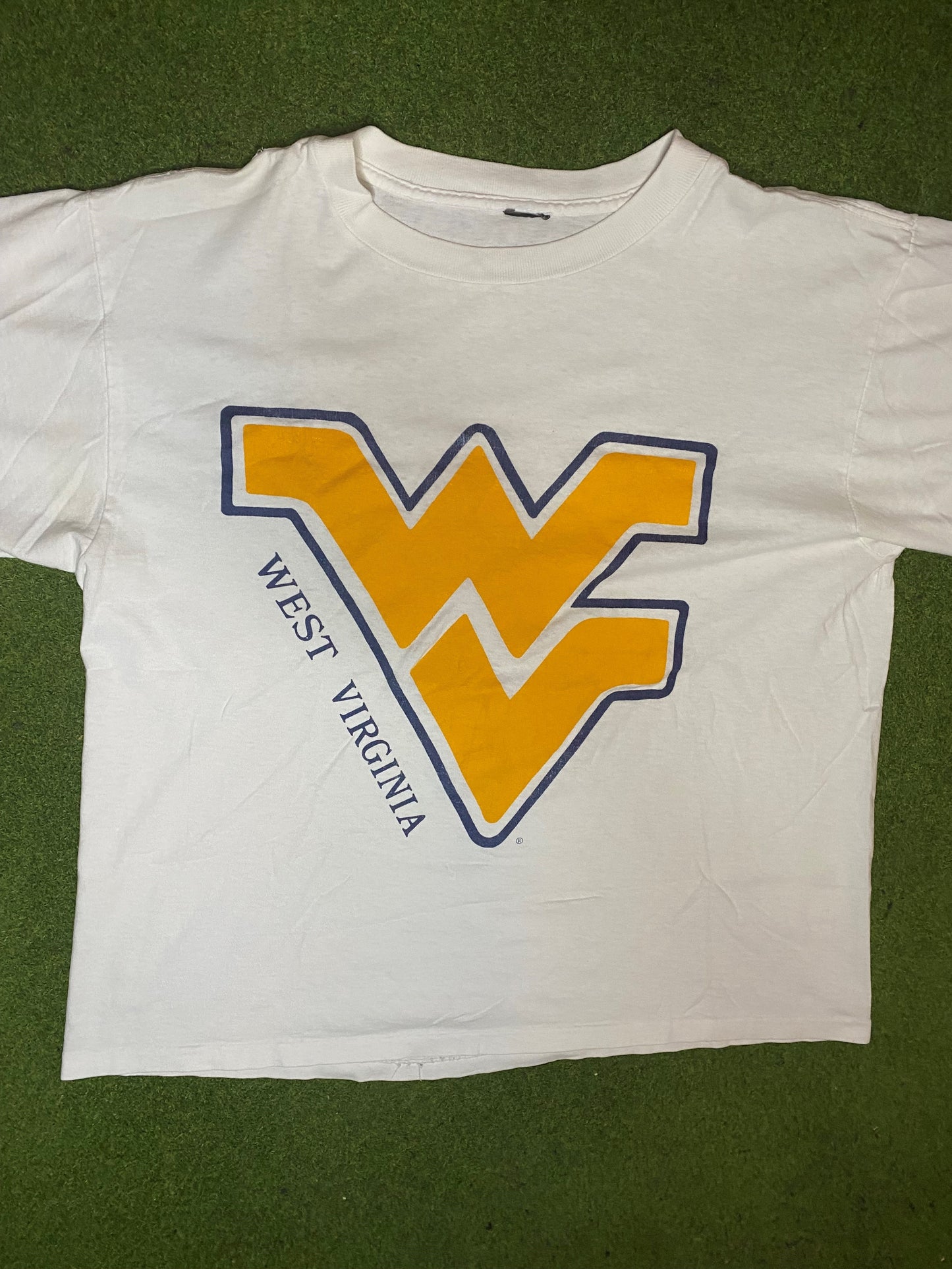 90s WVU Mountaineers - Vintage College T-Shirt (Large)