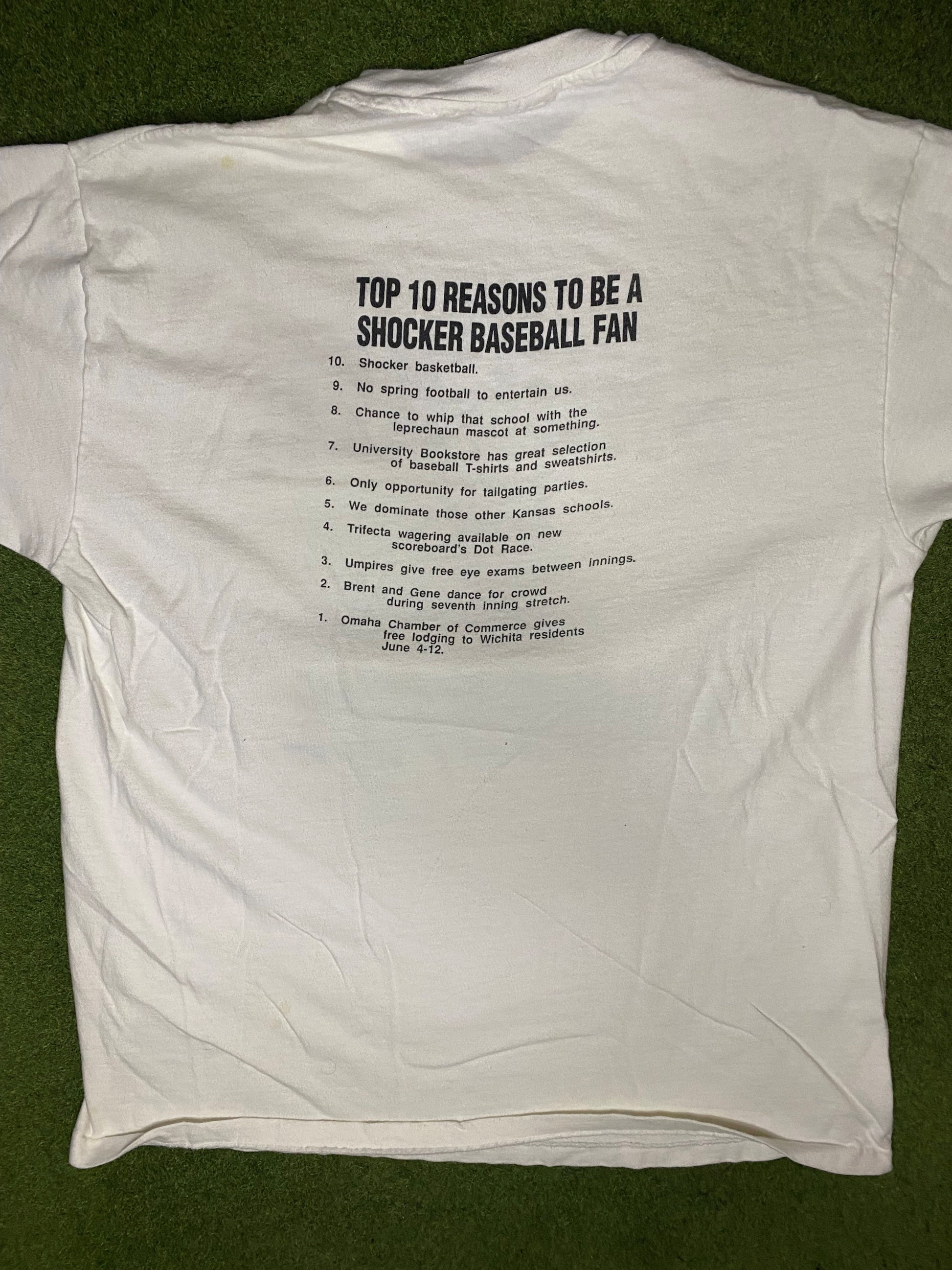 90s Wichita State Shockers - Vintage College Baseball T Shirt (Large) - Gametime Vintage