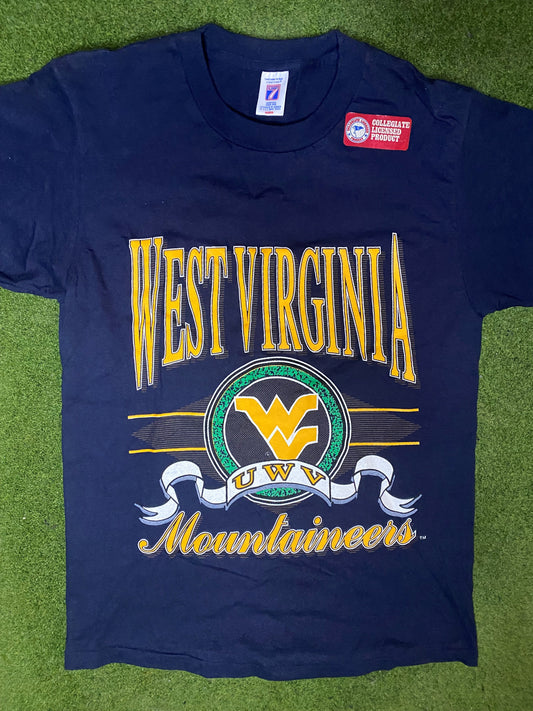 90s West Virgina Mountaineers - NWT - Vintage College T Shirt (Medium) - Gametime Vintage