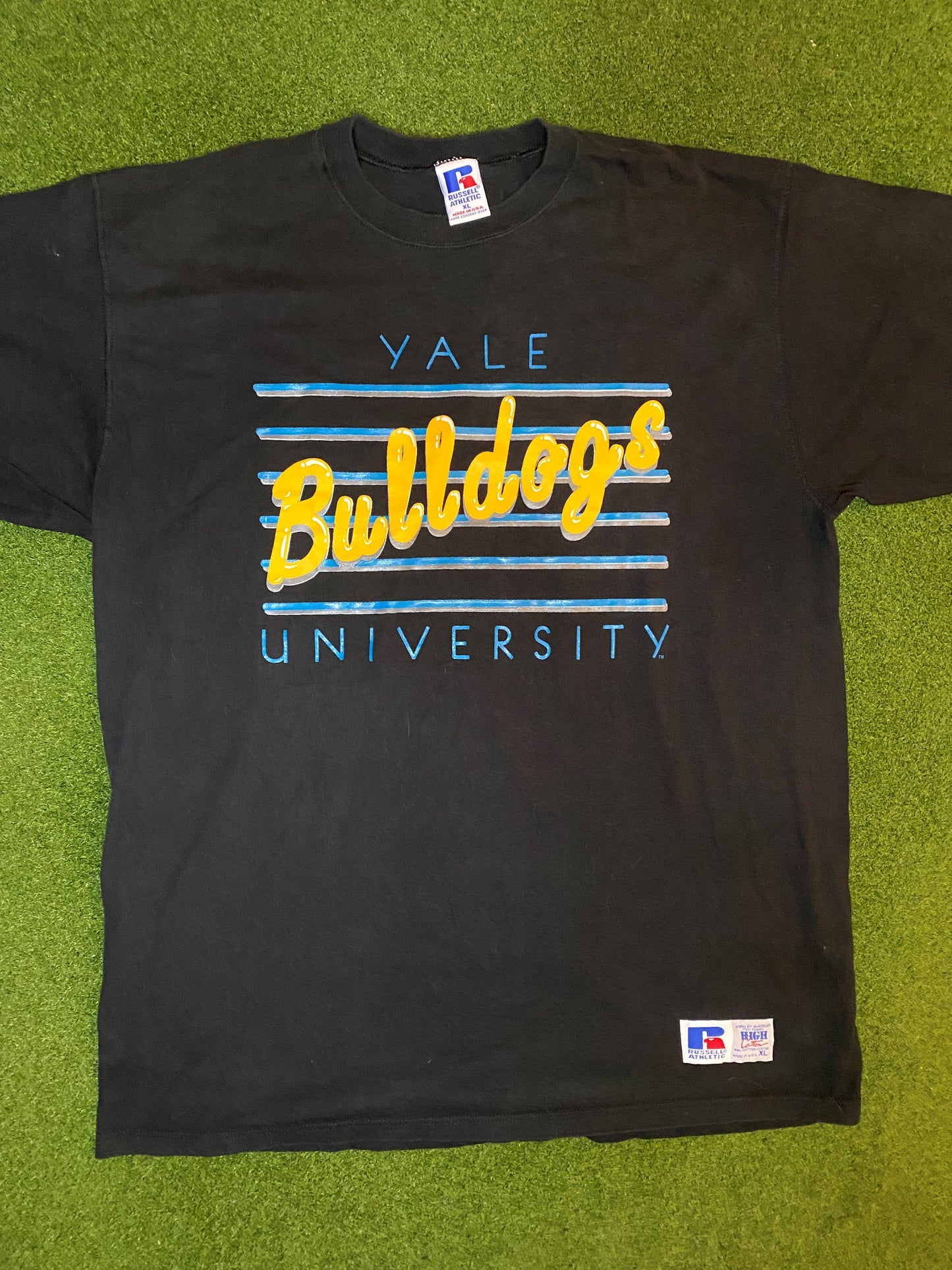 90s Yale Bulldogs - Vintage Ivy League T-Shirt (XL)