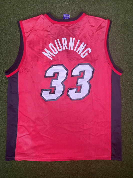 1995-2002 Miami Heat - Alonzo Mourning #33 - Vintage NBA Jersey (44)